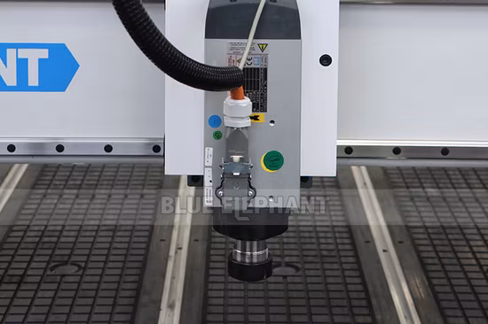 회전 장치를 갖춘 최신 Elecnc-1325 CNC 밀링 머신
