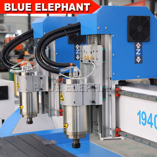 고속 더블 헤드 CNC 라우터가 있는 멀티 스핀들 1940 3D 목재 CNC 라우터